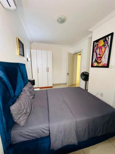 The Saphire House - image 2