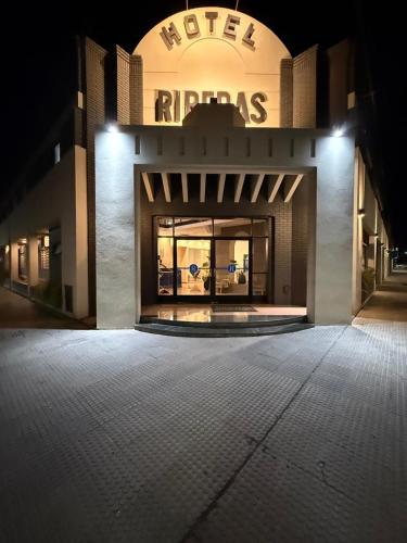 Hotel Riberas San Nicolas in 聖尼古拉斯德洛斯阿羅約斯