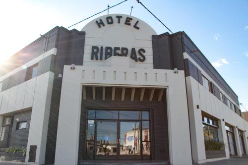 Hotel Riberas San Nicolas in 聖尼古拉斯德洛斯阿羅約斯