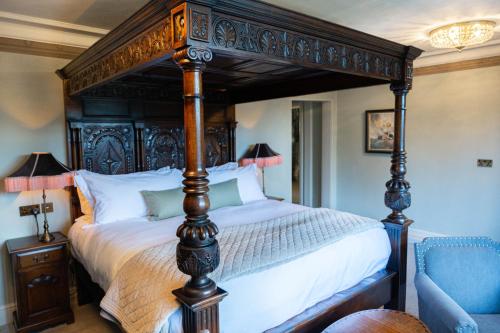 Lewtrenchard Manor - image 3