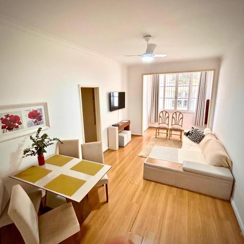 Copacabana Leme 2 bedrooms 80 meters