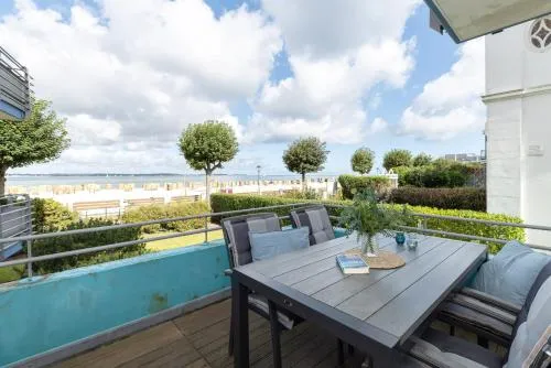Haus Windjammer Dar Pomorza in Laboe, Deutschland
