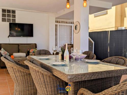Los Dolses Family Villa with Private Pool LD07 - image 3