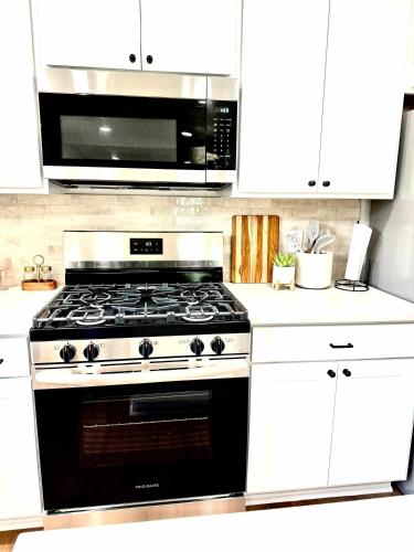 Southwest x Southeast 3BR 2BA in Nederland (Texas)