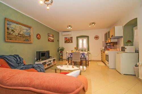 Antica in Jakačići - Haus für 2-3 Personen (Antica in Jakacici - Haus fur 2-3 Personen) in Jakačići