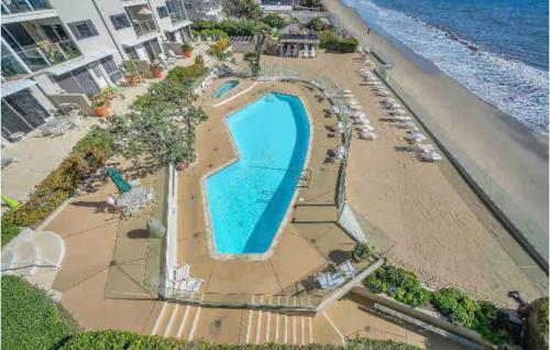 Oceanfront, Pool, Jacuzzi NO HWY Noise! – khách sạn tại Malibu
