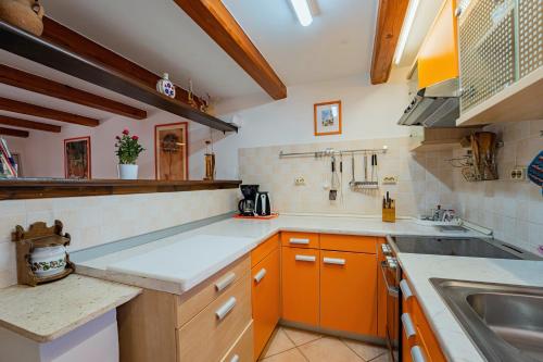 Vesna in Rovinjsko Selo (Haus für 2-4 Personen) (Vesna in Rovinjsko Selo (Haus fur 2-4 Personen)) in 朗域紮斯柯切羅