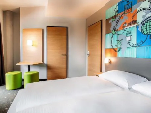B&B Hotel Stuttgart-Neckarhafen in Stuttgart, Deutschland