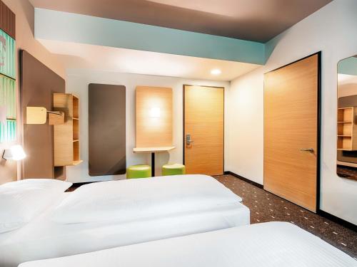 B&B Hotel Stuttgart-Neckarhafen - image 3