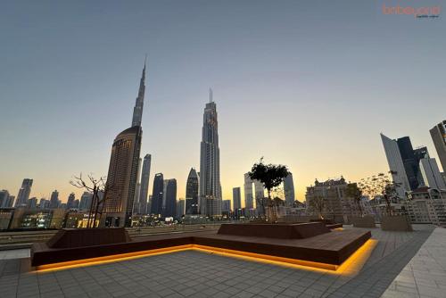 Bnbeyond Skyline Luxury - image 14