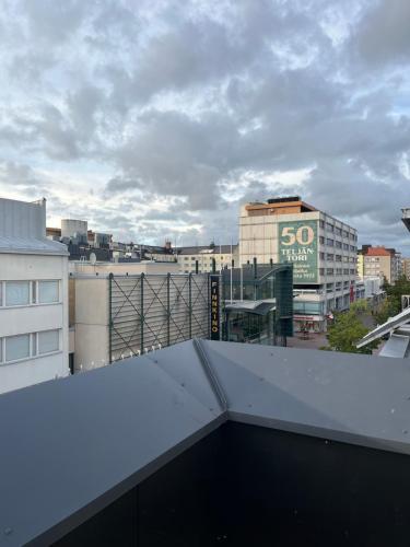 Balcony/terrace, City center apartment with sauna & rooftop terrace in Pori