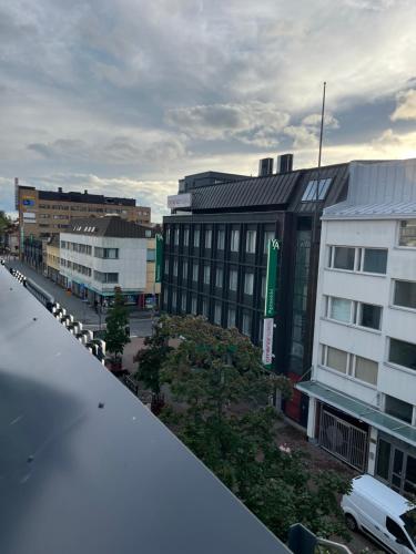 Balcony/terrace, City center apartment with sauna & rooftop terrace in Pori