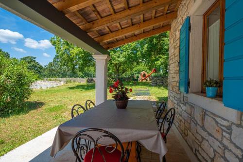 Pićanci in Bibići (Haus für 4-5 Personen) - image 12