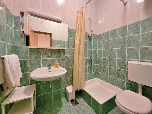 Selak in Tučepi (Haus für 7-8 Personen) - image 11