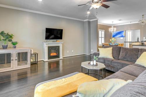 Spacious Houston Heights Home Less Than 6 Mi to Downtown! in Houston, USA