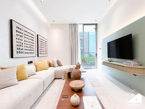 Exclusive 1BR, Modern Comfort & Prime Location, Dubai