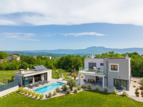 Villa Tia in Kukurini - Haus für 8 Personen
