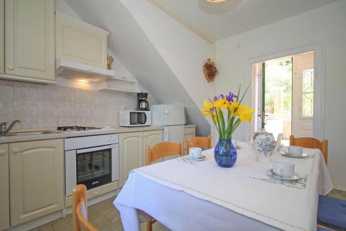 Felix in Sveta Marina - Haus für 6-7 Personen (Felix in Sveta Marina - Haus fur 6-7 Personen) in Sveta Marina