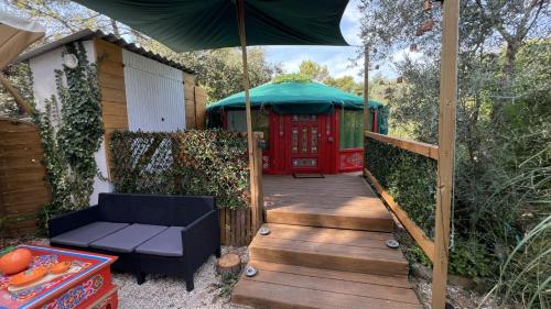 Yourte Shangrila - La Roque sur Pernes, La Roque-sur-Pernes