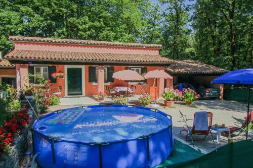 Dalibor in Jakačići - Haus für 2-4 Personen (Dalibor in Jakacici - Haus fur 2-4 Personen) in Jakačići