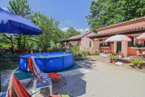 Dalibor in Jakačići - Haus für 2-4 Personen (Dalibor in Jakacici - Haus fur 2-4 Personen) in Jakačići