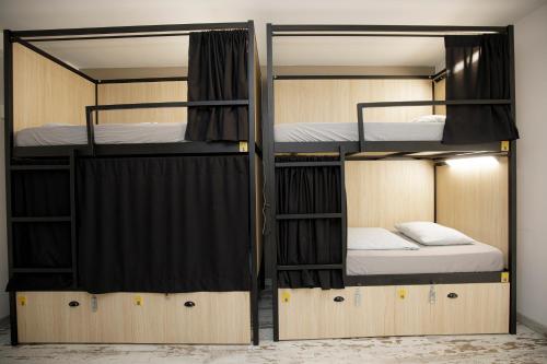 Onefam Sants – Barcelona, NJ