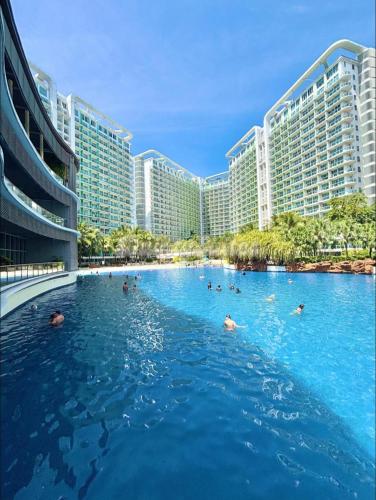 Azure Staycation by KT, Manille