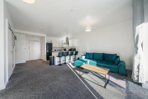 Wembley Stadium & OVO Apartment, Londra