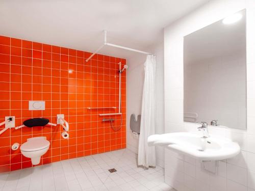 B&B Hotel Stuttgart-Zuffenhausen - image 9