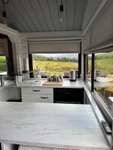 Skats, Log Cabin Retreat Snowdonia in Trawsfynydd