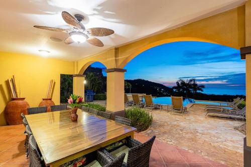 Casa Ilan Ilan Luxe 5br Villa Bay View Allows Pets