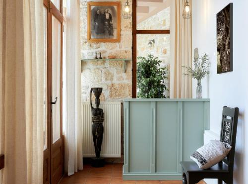 Petronikoli Traditional House in Nikos Kazantzakis