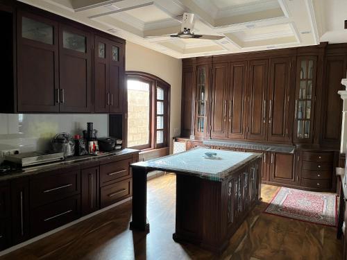 The Heritage Stay near Sheikh ul-Alam International Airport