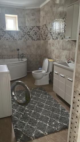Коттедж для отдыха и мероприятия, Aqtöbe (foto 6)