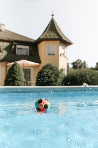 Villa Maranga, Dombóvár