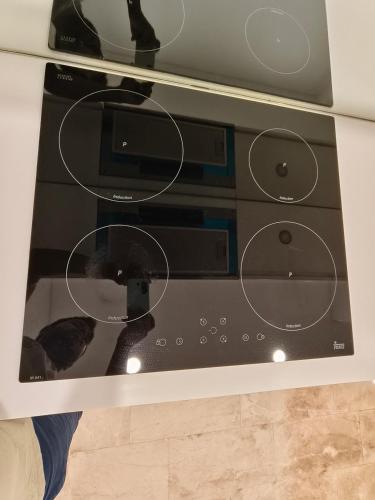 Sky Suites KLCC Apartment by Premium Family Room Stay - image 3