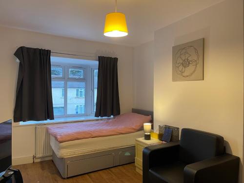 Kingsbury Service Accommodation - image 9