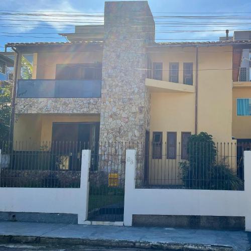 Apartamento a 30m da Praia da Vila Apartamento dos fundos