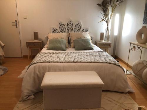 Chambre privée MIREFLEURS (Chambre privee MIREFLEURS) in Mirefleurs