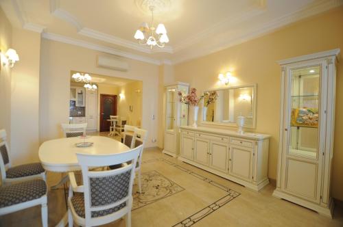 Appartement 53 Promenade des Anglais, Nice (photo 6)