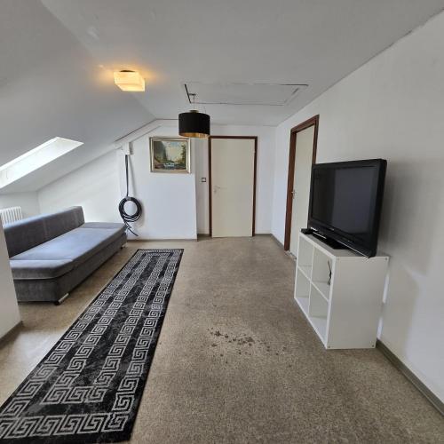 Freundliches Privatzimmer mit Gemeinschaftsküche und Gemeinschaftsbad, Hannover (photo 7)