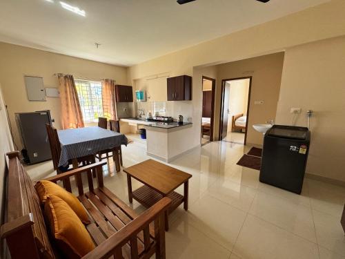 Kitchen, Nachiyar Suites in Thiruvananthapuram