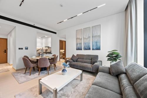 Trillionaire Residences By Binghatti - Classy 2BR, Dubai (photo 8)