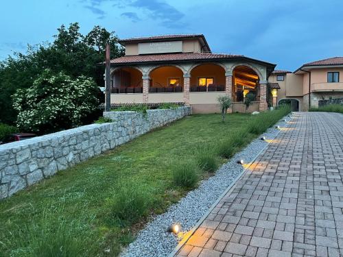Residence Apolonija Guest House 4
