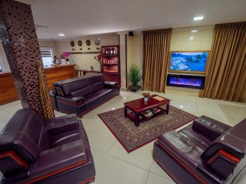 Lobby, Hotel Palacio in Paramaribo