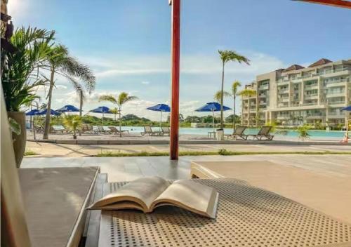 Swimming pool, Apartamento 4g Baia Kristal Cartagena in Punta de Canoa