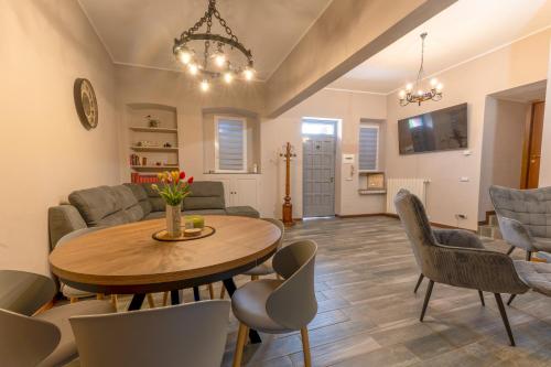 Inas Lake Garden Elias Suite, Como Lake in 蘭諾