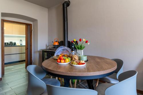 Inas Lake Garden Elias Suite, Como Lake in 蘭諾