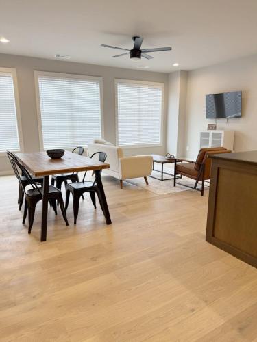 Létesítmények, 2 BD DreamCatcher Dwelling Silos, Clemson, & Greenville in Easley (Dél-Karolina)