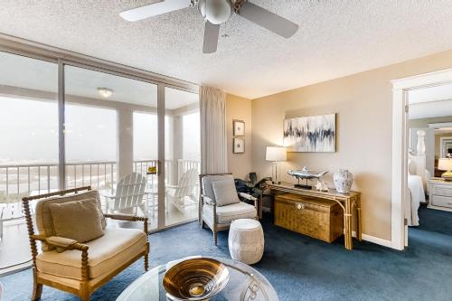 Magnolia House at Destin Pointe 405 near Boshamps Seafood & Oyster House